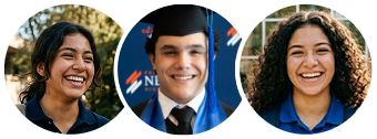 Tres egresados de Newport High School sonriendo, uno con birrete y toga de graduación